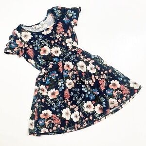 Magenta little girls floral print dress